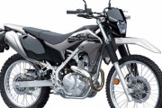 カワサキ、二輪ブームに乗っかり新型スーパーモタード「KLX230SM」を発売へ