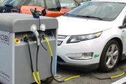 欧州で「ガソリン発電EV充電器」が流行ってしまう