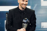 メッシが2022年のFIFA最優秀選手に輝く！ベンゼマ、エムバペを抑えて３年ぶりの受賞