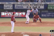 無死満塁から三振→内野フライ→犠飛には十分な飛距離だったはずの外野フライ