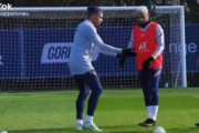 ◆悲報◆PSGの王エンバペさん、ペア練習でネイマールに無視されてしまう?