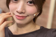 小林萌花さんの最新ビジュがこれ
