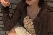 江端妃咲ちゃん胸チラもパ〇〇ラもしてしまいそうな服を着てしまう