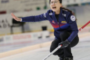 【メガネ先輩】率いるカーリング女子韓国代表「チーム・キム」、日韓戦で敗れる…五輪行き直行チケットに赤信号