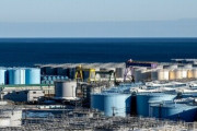 福島原発の処理水さん、明日から海に捨てられる・・・