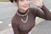 上坂すみれさん、セクシーポーズで声豚を魅了する