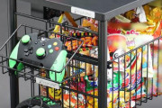 【画像】ドリンクやお菓子をデスク周りに配置できる「人をダメにするゲーミングワゴン」が登場！