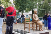 韓国系市民団体がドイツ・ベルリンに少女像を設置 → ただの反日像とバレたため設置許可取り消し、撤去命じられる
