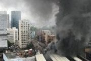 【衝撃映像】英ロンドンのエレファント＆キャッスル駅附近で大規模火災と爆発が発生