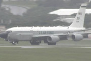 【軍事】米 特殊な偵察機 日本海上空を飛行 北朝鮮 弾道ミサイル監視か