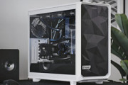 Fractal Design、PCケース「Meshify 2」のラインナップを発表