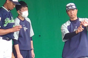 ヤクルト伊藤コーチが新助っ人エスピナルを魔改造…「スライダーが逆に曲がる(笑)」