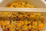 【悲報】カップヌードルさん、ラーメンじゃなかった事が判明