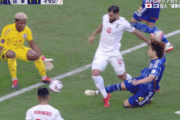 【GIF】日本代表DF板倉滉さん、イラク戦でやらかしたシーンｗｗｗｗｗｗｗ
