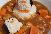 外国人「家で日本風のカレーを作ってみた！ペンギンもいるぞ！」