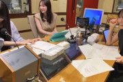 【画像】楽しそうwww『らじらー！』スタジオの賀喜遥香、田村真佑、早川聖来の雰囲気が良すぎる【乃木坂46】