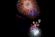 全国一斉に花火打ち上げ！場所は秘密　新型コロナ収束願い