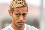 本田圭佑さん、岡崎、吉田らの行動に驚き「信じられへん」