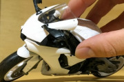 バイクのプラモを作ったから見てほしい