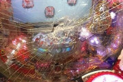 【画像あり】クラッシュしてるパチンコ台が発見される…