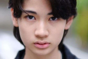 市村正親の15歳長男・市村優汰、目力がスゴい最新ショット！174センチの小顔スタイルも話題