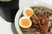 【画像】ワイの晩飯、冷麺