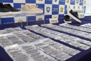 【麻薬密輸】ベトナム国籍の男女3人を逮捕　靴底からMDMA3000錠　横浜税関の検査でMDMAを発見（約1800万円相当）