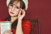 稲場愛香 2027年カレンダーの発売が決定しました✨テーマは、稲場愛香こだわりのメイクを主役にした「ビューティカレンダー」
