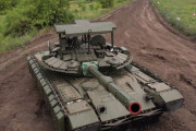 ロシア軍の近代化改修型T-80VBM戦車、対ドローン・ATM対策強化型のはずが？！