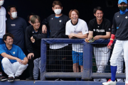【朗報】日ハムのベンチ、楽しそう