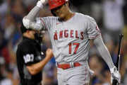 大谷翔平、絶好機で代打も163キロに空振り三振