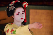 【画像】京都で人気No.1の芸妓『梅ひな』さん、可愛すぎる