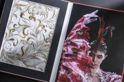 #CoutureonIce #羽生結弦 氷上の炎、不死鳥の舞。繊細な刺繍レースが織りなす「Fire Bird」の煌めき。