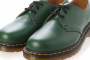 緑の革靴に興味あるんだけど合わせにくいかな？