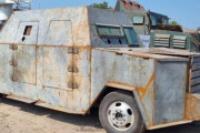 メキシコの麻薬武装組織が使用する装甲車をご覧ください