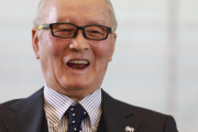 長嶋茂雄さんが死去　89歳　王貞治氏「一緒に野球ができたことに感謝」