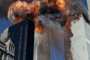 【閲覧注意】911 世界貿易センタービルの人々「火が迫っとる！！一か八かで飛び降りよ！！」→結果…