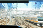 海外「本当に日本が恋しい」JR中央線特快の前面展望の動画が海外でも話題に（海外の反応）