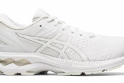 GEL KAYANO27（ゲルカヤノ27）のレビューまとめ「長距離のペース走にも向いてるかも」
