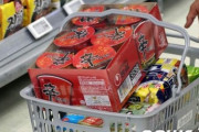 「ラーメン、値段上がっても買うしか…」加工食品の物価高で質素になった韓国の食卓