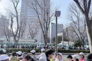 【画像】東京マラソンのトイレ待ち、エグすぎWWWWWWWWWWWWWWWW