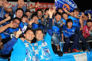 13年ぶりキング帰還！カズ（横浜FC）J1昇格に歓喜「イニエスタの股抜きたい」