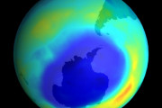 【朗報】南極オゾン層、2066年に回復！1980年水準へ