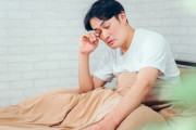おっさん｢寝ても体力全回復しない｣ ワイ(23)｢んなわけ…w｣