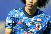 韓国人「日本サッカー界の将来を担う怪物級選手がこちらです…」「これはやばいwwwww」