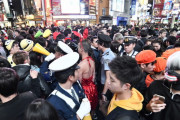 女装してハロウィンの渋谷行ったらひどい目にあったんだが・・・