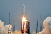 【NASA】中国のロケット残骸、インド洋に落下と国営メディア　ＮＡＳＡは批判【米宇宙軍司令部】