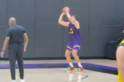 【NBA】ケスラーが3ポイントを練習中？LALも5outで戦うのかな