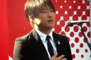 【悲報】コブクロさんの国歌斉唱が酷すぎると話題に。Aqua Timezを超えたか