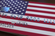 アメリカはクレカ決済が主で現金で買い物すると嫌がられるらしい←コレなんで？